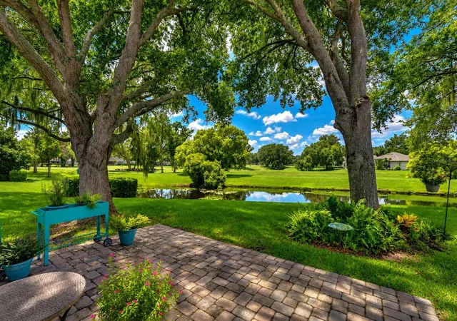 3rd image of 5616 Rockfield Loop, Valrico, FL 33596 | MLS# TB8537752