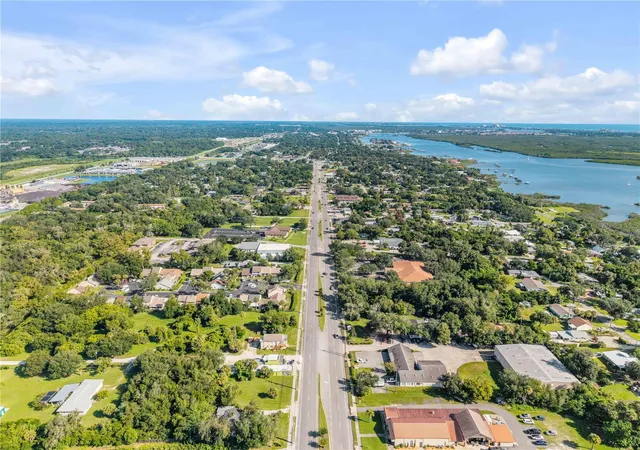 Listing Photo 2 - Condo for sale in building located at 232 N Ridgewood Ave, EDGEWATER, FL 32132 - Unit #23