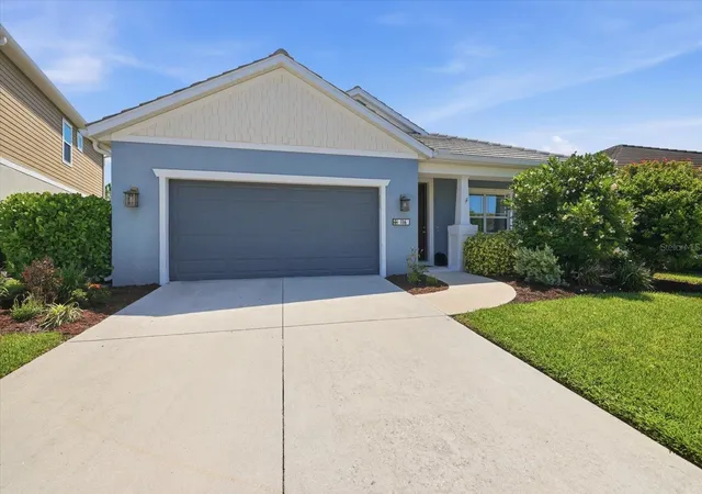 Photo 2 of Single family home for sale at 116 Avens Dr, Nokomis, FL 34275 | MLS# N6145324 | Listing updated on 2026-08-22