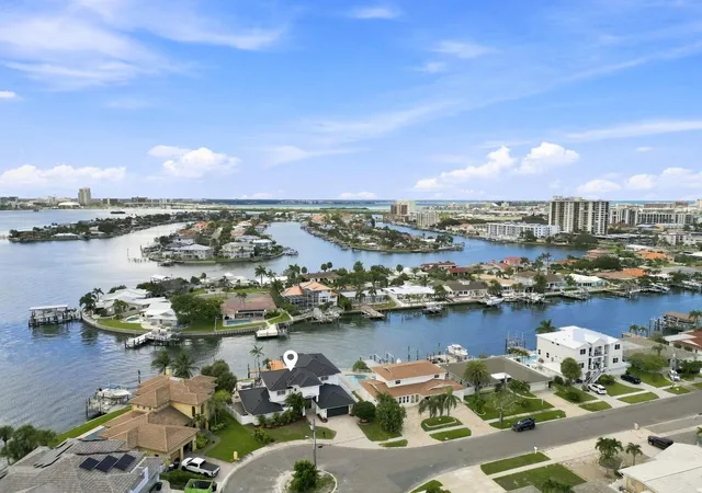 53rd image of 461 Palm Is Ne, Clearwater Beach, FL 33767 | MLS# TB8537798