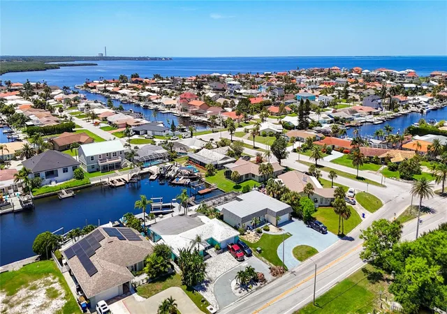 Photo 3 of Single family home for sale at 3516 Floramar Ter, New Port Richey, FL 34652 | MLS# TB8537815 | Listing updated on 2026-08-26