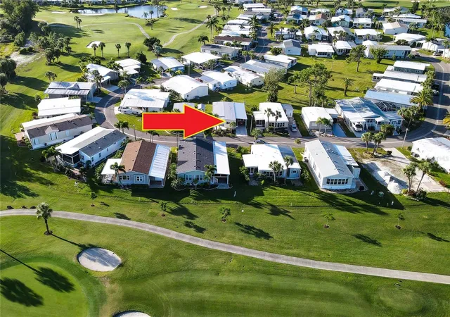 Photo 3 of Sale Pending at 2100 Kings Hwy #840, Port Charlotte, FL 33980 | MLS# C7529470 | Listing updated on 2026-09-23
