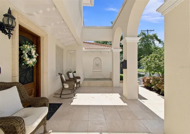 5th image of 4537 W Swann Ave, Tampa, FL 33609 | MLS# TB8537819
