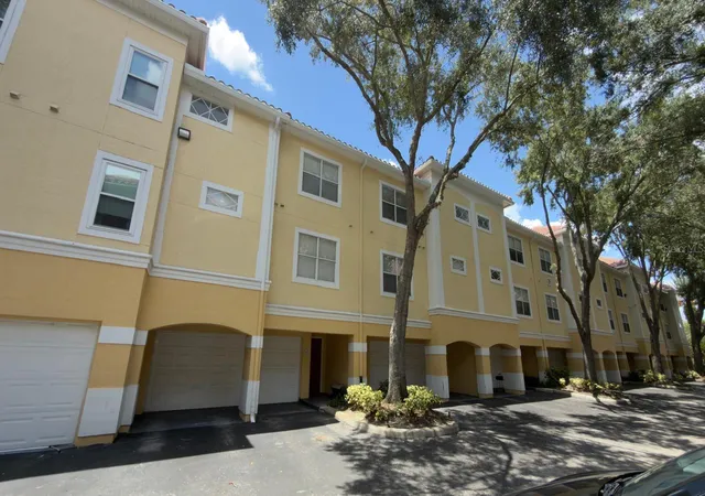 1st image of 1807 Shadow View Cir #1807, Maitland, FL 32751 | MLS# O6432603