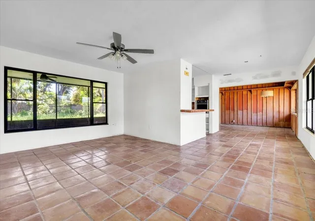 5th image of 807 Lucille Ave, Nokomis, FL 34275 | MLS# C7529474
