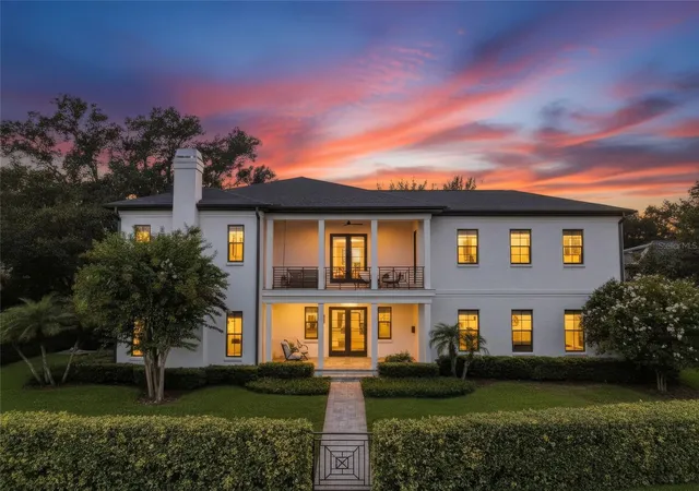 1st image of 2305 S Bendelow Trl, Tampa, FL 33629 | MLS# TB8537839
