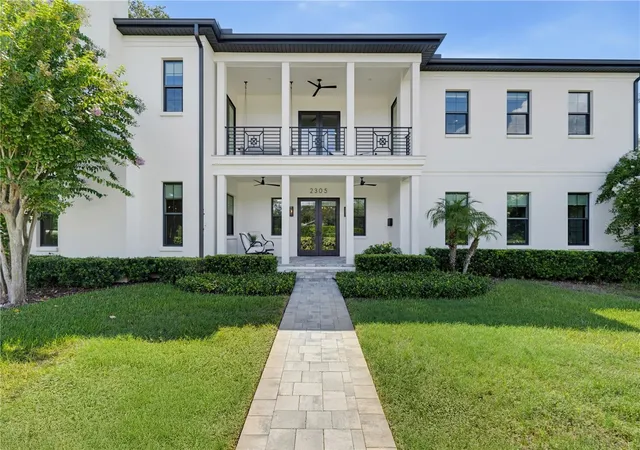 5th image of 2305 S Bendelow Trl, Tampa, FL 33629 | MLS# TB8537839