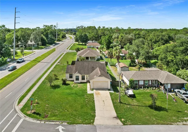 5th image of 3491 Monument Dr, Deltona, FL 32738 | MLS# O6432627