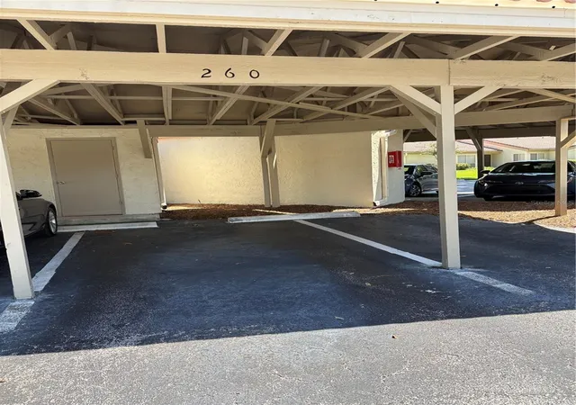 2nd image of 260 W Sabal Palm Pl, LONGWOOD, FL 32779