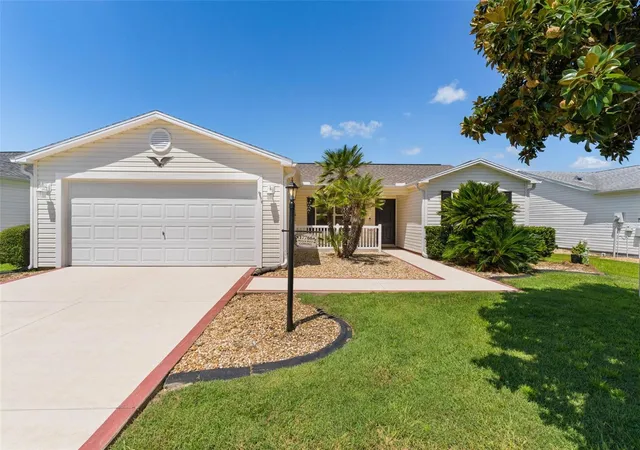 2nd image of 17766 Se 91st Poplar Ter, The Villages, FL 32162 | MLS# G5116329