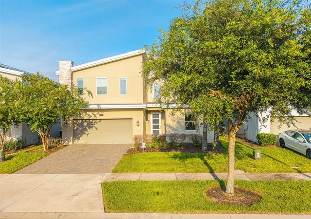 1st image of 561 Pebble Beach Dr, Davenport, FL 33896 | MLS# L4964197