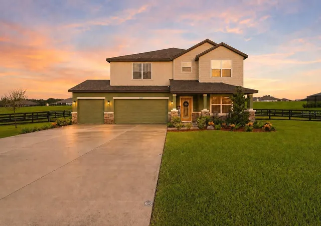 1st image of 10007 Dolphin Gull Cir, Thonotosassa, FL 33592 | MLS# TB8537872