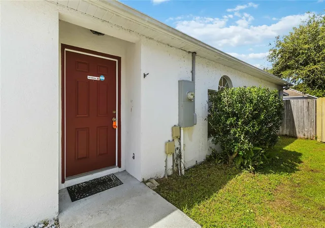 3rd image of 12932 Odyssey Lake Wy, Orlando, FL 32826 | MLS# O6432665