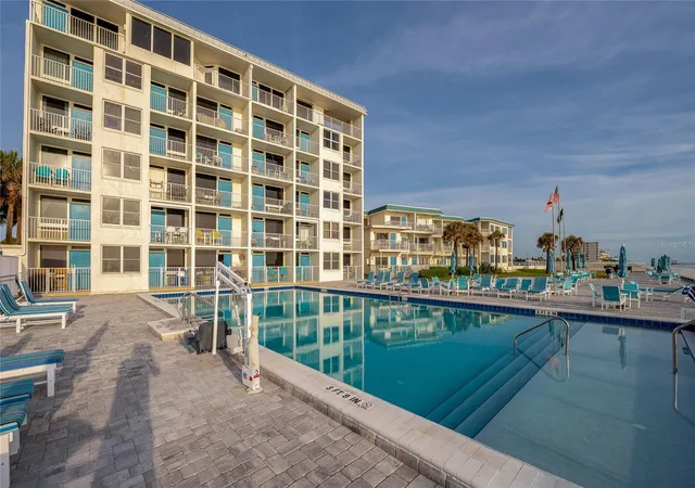 2nd image of 935 S Atlantic Ave #112, Daytona Beach, FL 32118 | MLS# FC320605