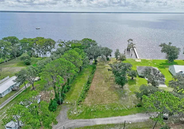 16th image of 100 Sandra Ln, Crescent City, FL 32112 | MLS# FC320608