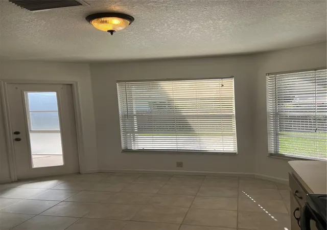 Photo 4 of Single family home for sale at 5307 El Cerro Dr, New Port Richey, FL 34655 | MLS# W7888489 | Listing updated on 2026-08-24