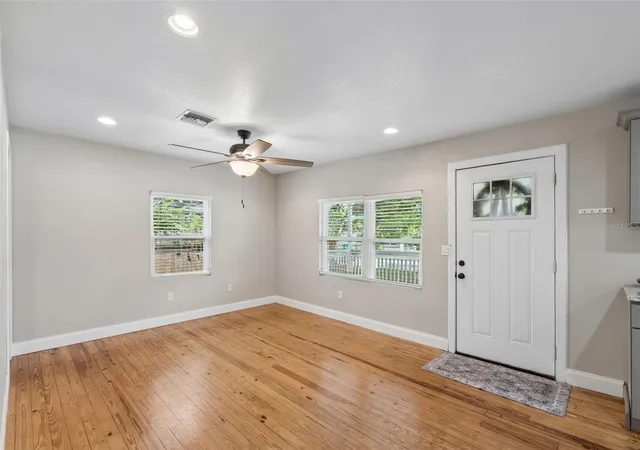 5th image of 140 Page St, Orlando, FL 32806 | MLS# O6432746