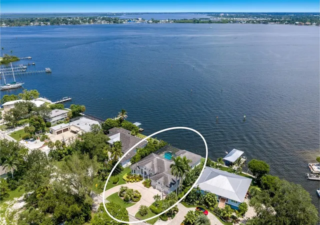 52nd image of 5904 Riverview Blvd, Bradenton, FL 34209 | MLS# A4702716