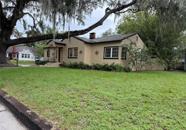 2nd image of 1200 Sunshine Ave, Leesburg, FL 34748 | MLS# O6432772
