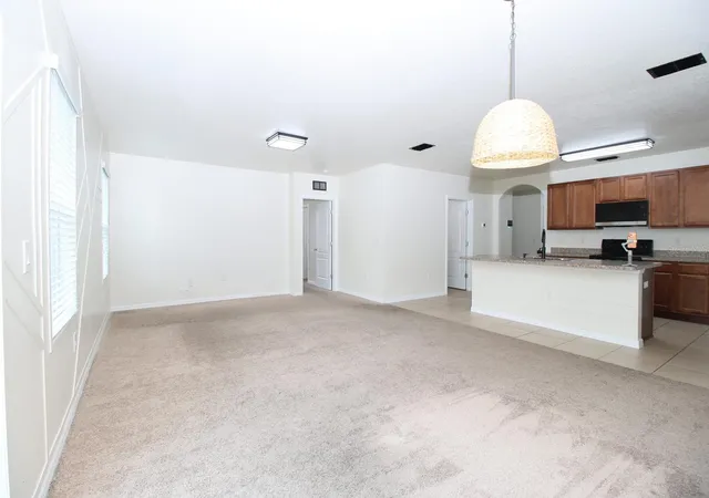 Photo 2 of Single family home for sale at 3238 Byp Bay Dr, Lakeland, FL 33811 | MLS# O6432774 | Listing updated on 2026-09-21