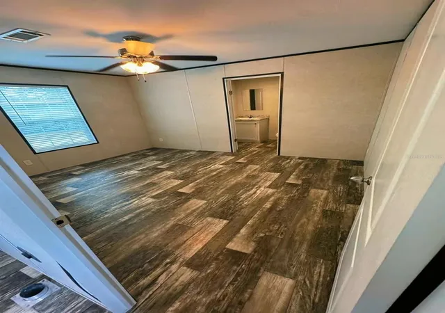 5th image of 2013 Kepner Dr, Holiday, FL 34691 | MLS# W7888499