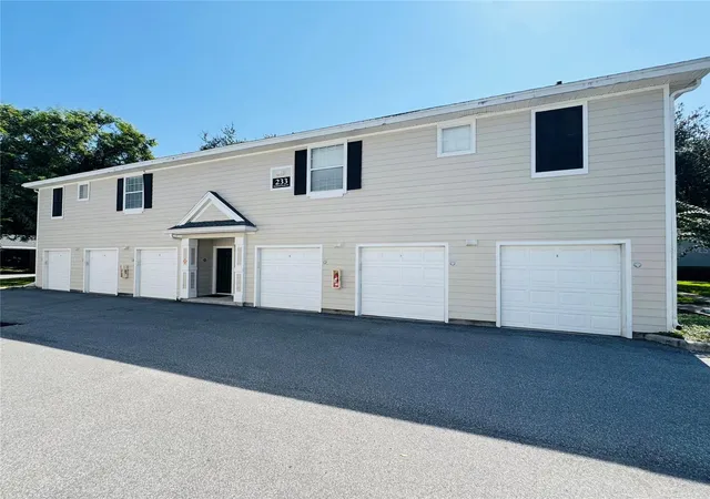 Photo 1 of Condo for sale at 233 Southern Pecan Cir #101, Winter Garden, FL 34787 | MLS# G5116347 | Listing updated on 2026-08-28