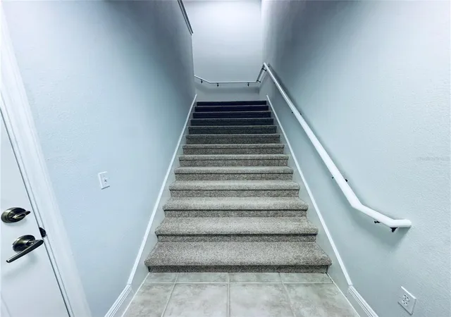 Listing Photo 4 - Condo for sale in building located at 233 Southern Pecan Cir, WINTER GARDEN, FL 34787 - Unit #101