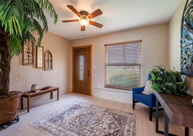 Photo 3 of Sale Pending at 541 Crystal Dr, Madeira Beach, FL 33708 | MLS# W7888502 | Listing updated on 2026-10-07