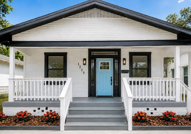 Photo 1 of Single family home for sale at 1215 E 26th Avenue, Tampa, FL 33605 | MLS# TB8538012 | Listing updated on 2026-10-27