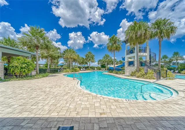 3rd image of 7113 Bowspirit Pl, Apollo Beach, FL 33572 | MLS# TB8538051