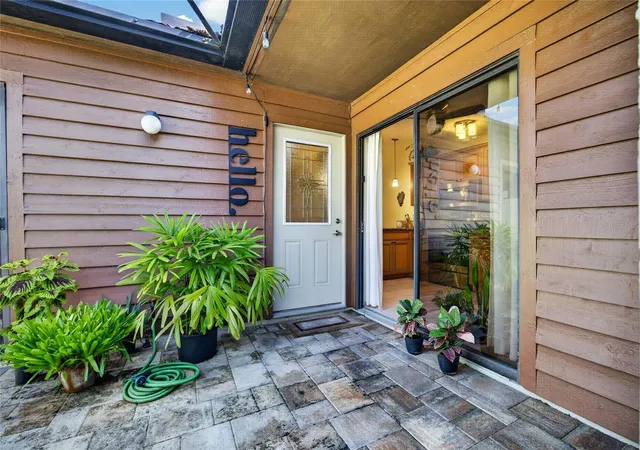 3rd image of 4307 Park Lake Ter N, Bradenton, FL 34209 | MLS# C7529497