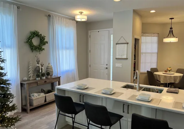 Photo 3 of Single family home for sale at 6138 Kiteridge Dr, Lithia, FL 33547 | MLS# TB8538107 | Listing updated on 2026-08-19