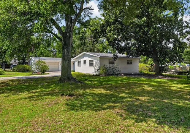 2nd image of 601 Winham St, Tampa, FL 33619 | MLS# TB8538109