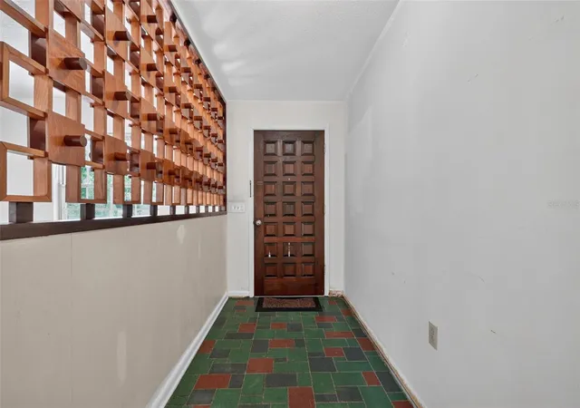 5th image of 601 Winham St, Tampa, FL 33619 | MLS# TB8538109