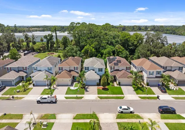 3rd image of 508 Red Rose Ln, Sanford, FL 32771 | MLS# O6432924