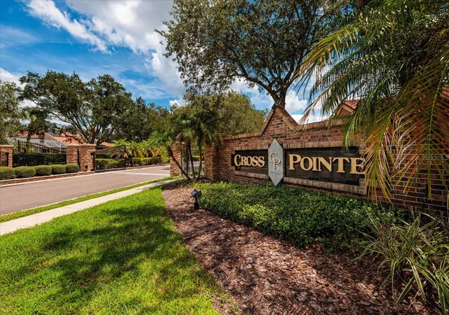 Photo 4 of Single family home for sale at 1723 Captiva Dr, Oldsmar, FL 34677 | MLS# TB8538123 | Listing updated on 2026-09-28