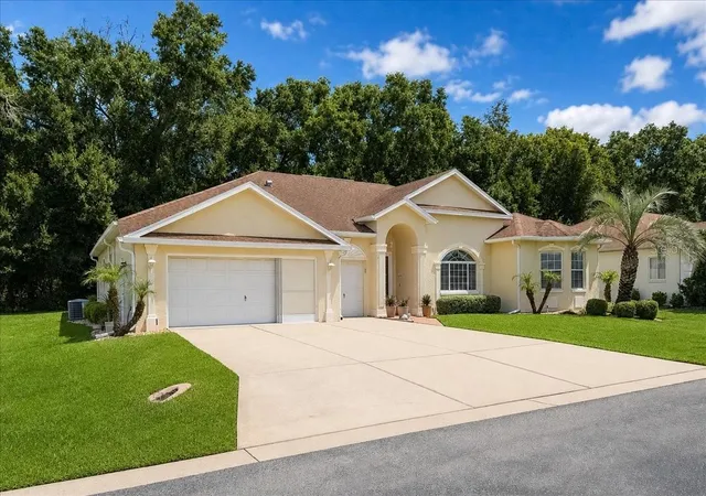 2nd image of 5667 27th Pl Nw, Ocala, FL 34482 | MLS# FC320621