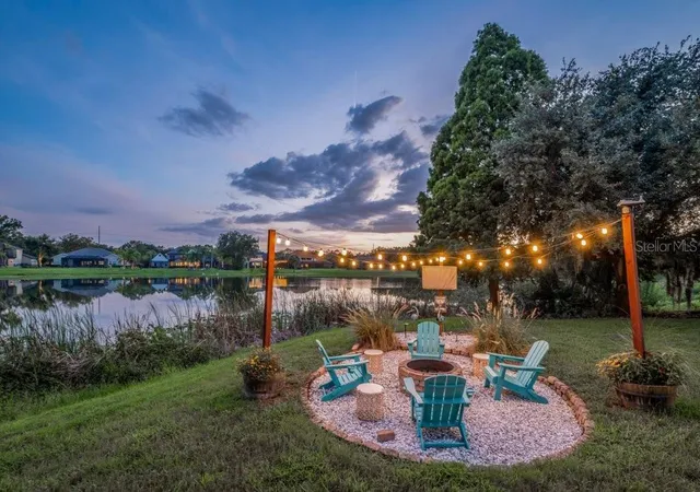 2nd image of 6217 Kingbird Manor Dr, Lithia, FL 33547 | MLS# TB8538160
