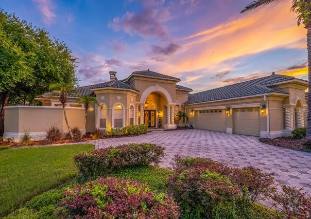3rd image of 6217 Kingbird Manor Dr, Lithia, FL 33547 | MLS# TB8538160