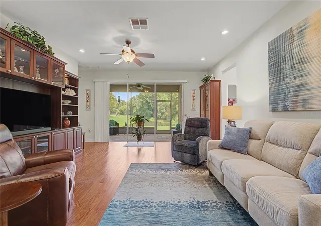 4th image of 29079 Oxmoor Ct, San Antonio, FL 33576 | MLS# TB8538189
