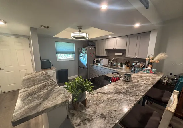 3rd image of 4805 Alt 19 #624, Palm Harbor, FL 34683 | MLS# TB8538194