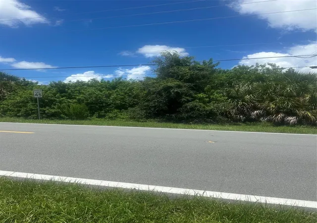 2nd image of 6263 Brookridge St, Englewood, FL 34224 | MLS# A4702795