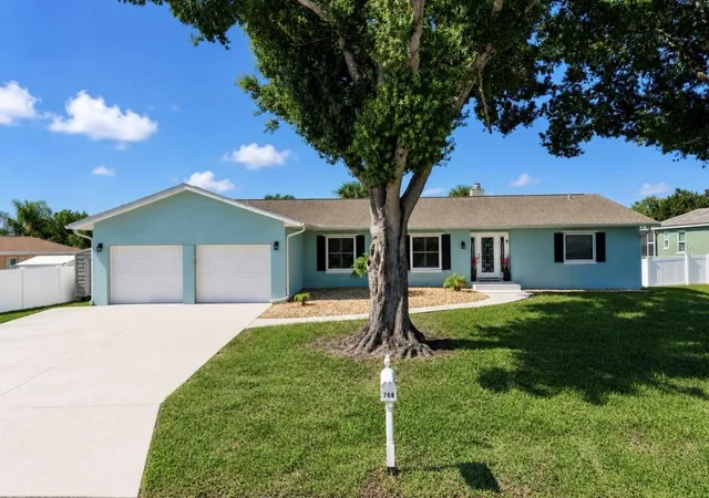 5th image of 708 Spanish Main Dr, Apollo Beach, FL 33572 | MLS# TB8538209