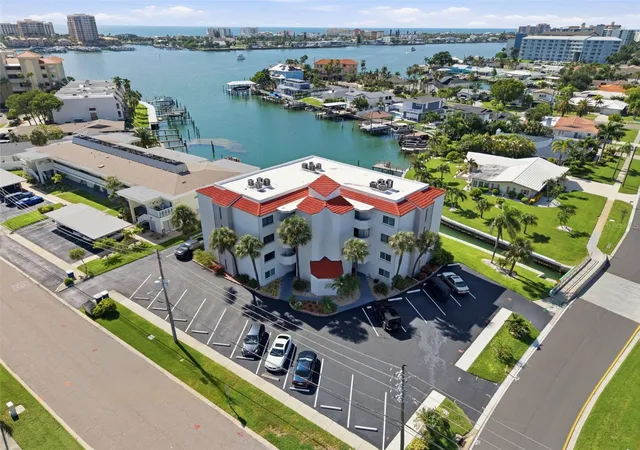 5th image of 298 Skiff Pt, Clearwater, FL 33767