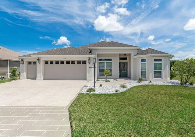 Photo 2 of Single family home for sale at 3037 Licciardello Path, The Villages, FL 32163 | MLS# OM730245 | Listing updated on 2026-08-17