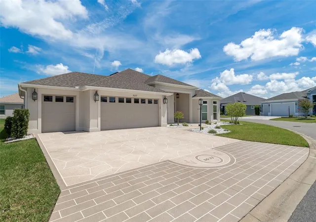 Photo 3 of Single family home for sale at 3037 Licciardello Path, The Villages, FL 32163 | MLS# OM730245 | Listing updated on 2026-08-17