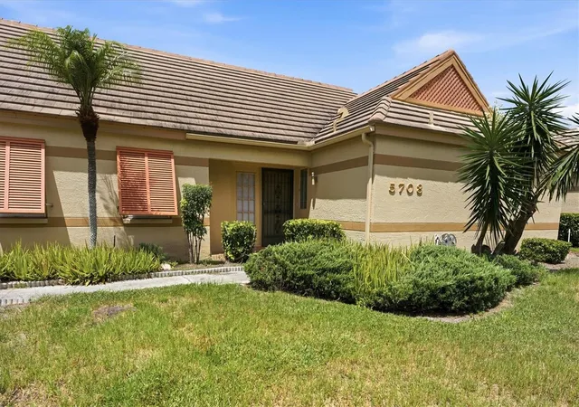 3rd image of 5708 36Th St W, Bradenton, FL 34210 | MLS# A4702807