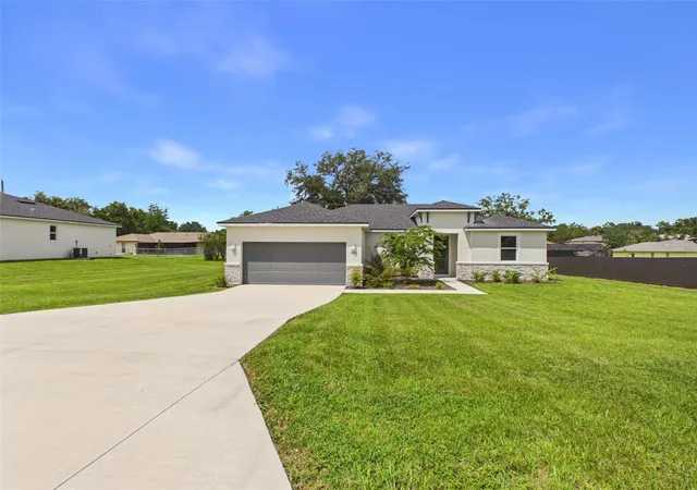 Photo 2 of Single family home for sale at 16090 Sw 42nd Terrace, Ocala, FL 34473 | MLS# OM730249 | Listing updated on 2026-08-19