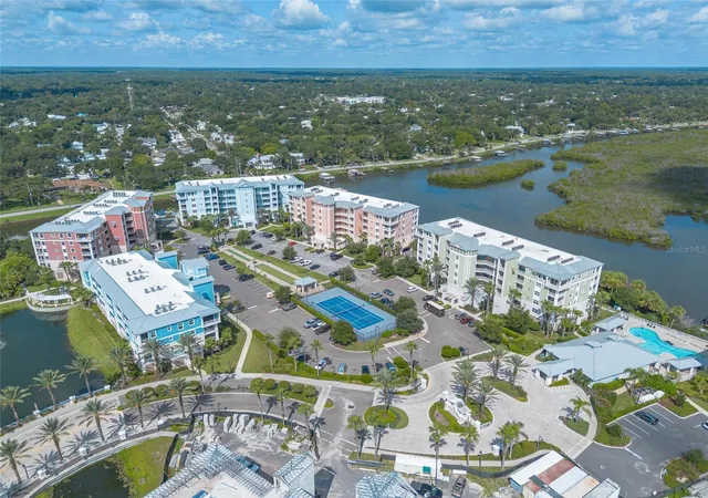 2nd image of 3 Riverwalk Dr, NEW SMYRNA BEACH, FL 32169
