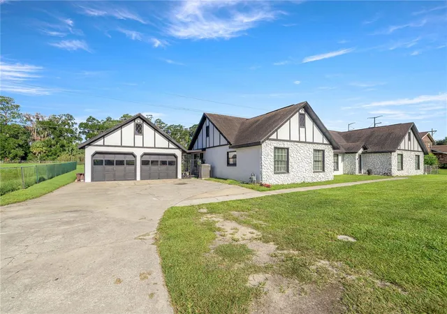 4th image of 1166 Se 44Th Ave, Ocala, FL 34471 | MLS# OM730255